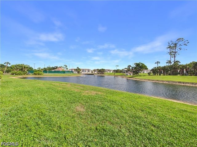 17270 Eagle TRCE 3, Fort Myers, FL 33908