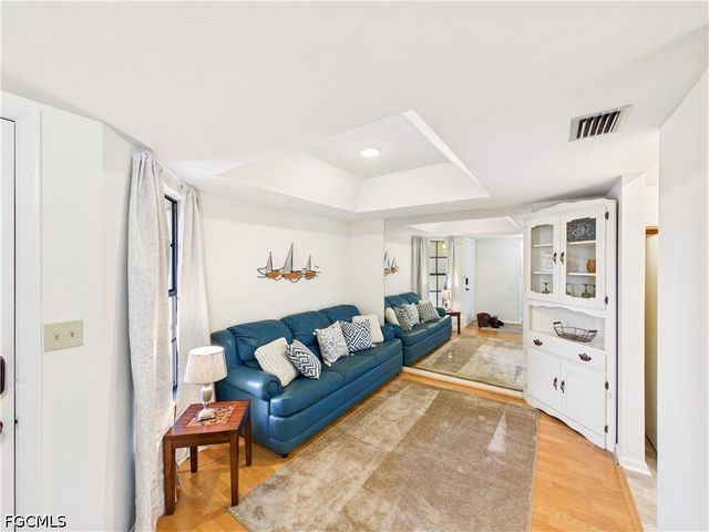 17270 Eagle TRCE 3, Fort Myers, FL 33908