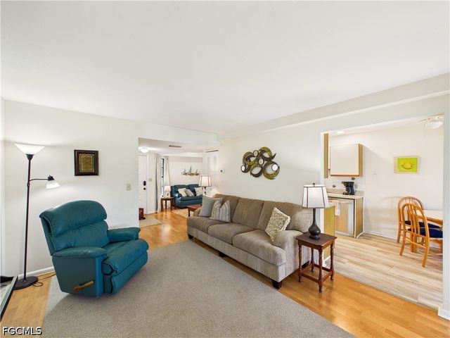 17270 Eagle TRCE 3, Fort Myers, FL 33908