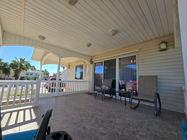 614-A Sand Dollar Dr, Port Isabel, TX 78578