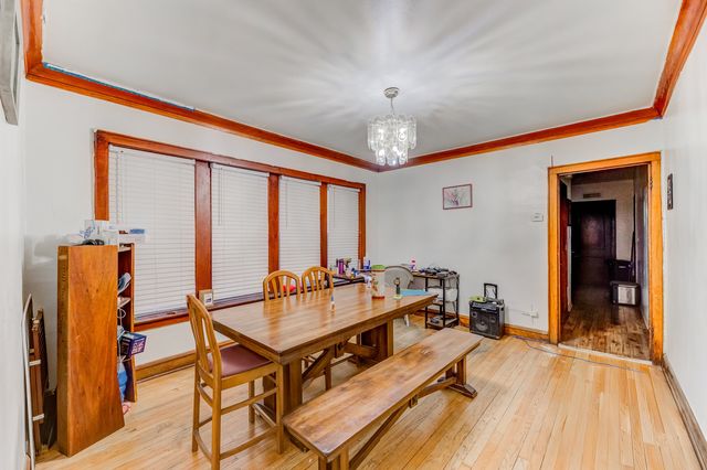 6341 S Richmond Street, Chicago, IL 60629
