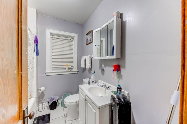 6341 S Richmond Street, Chicago, IL 60629