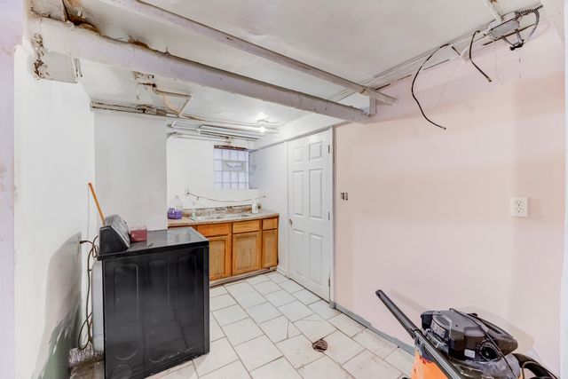 6341 S Richmond Street, Chicago, IL 60629