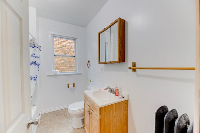 6341 S Richmond Street, Chicago, IL 60629