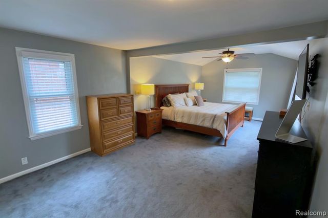 1383 Whittier Road, Grosse Pointe Park, MI 48230