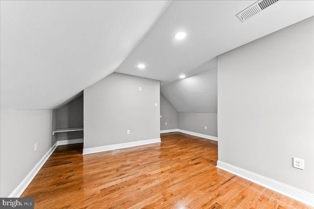 912 MYRA AVE, Lansdowne, PA 19050