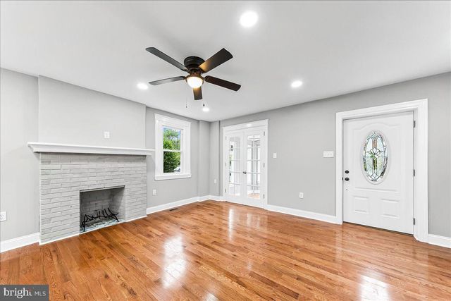 912 MYRA AVE, Lansdowne, PA 19050