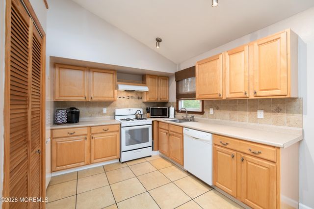 524 Driscol Drive, Brick, NJ 08724