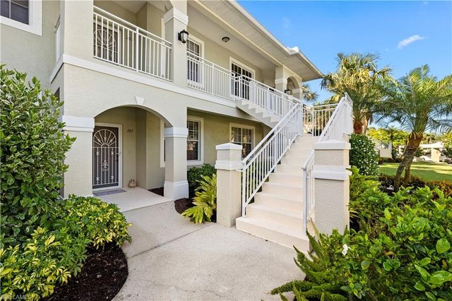 2290 Carrington CT 204, Naples, FL 34109