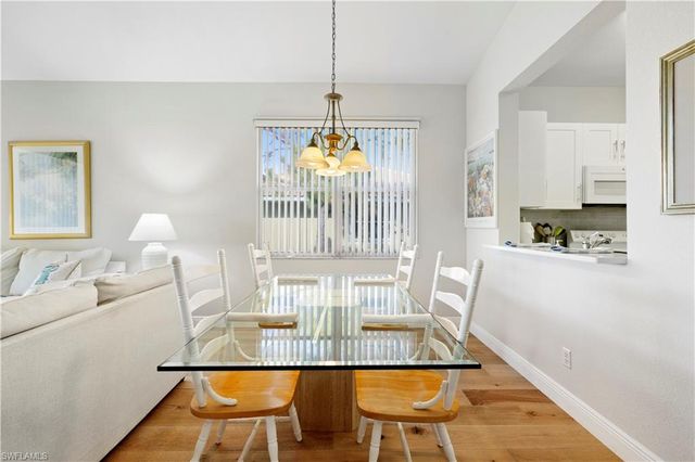 2290 Carrington CT 204, Naples, FL 34109