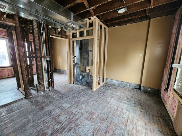 11420-11422 S Champlain Avenue, Chicago, IL 60628