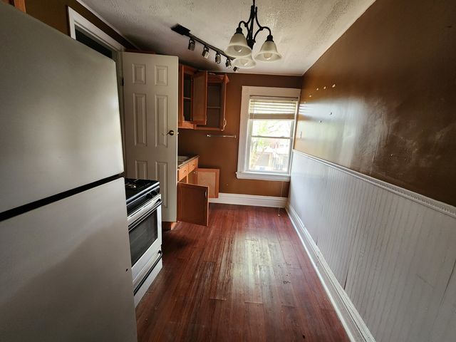11420-11422 S Champlain Avenue, Chicago, IL 60628
