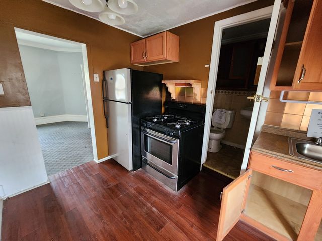 11420-11422 S Champlain Avenue, Chicago, IL 60628
