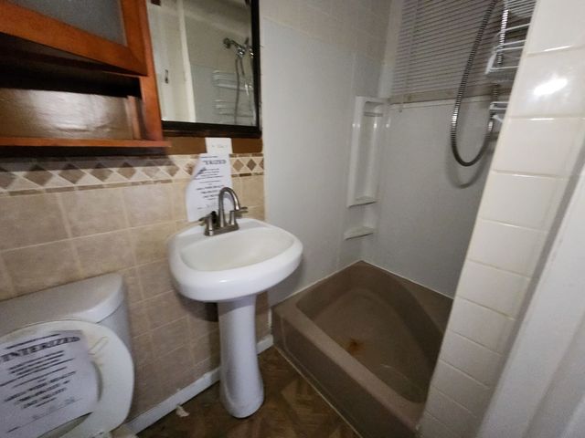 11420-11422 S Champlain Avenue, Chicago, IL 60628