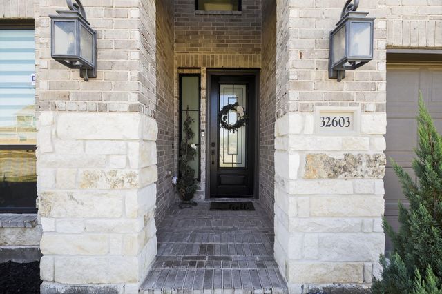 32603 Turning Springs Drive, Brookshire, TX 77423