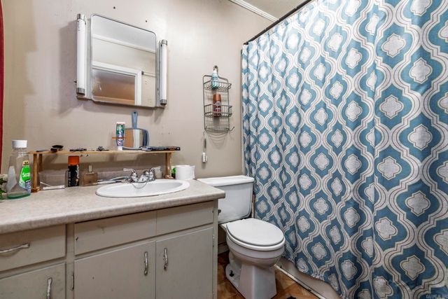 110 S 10Th Street, Gurdon, AR 71743