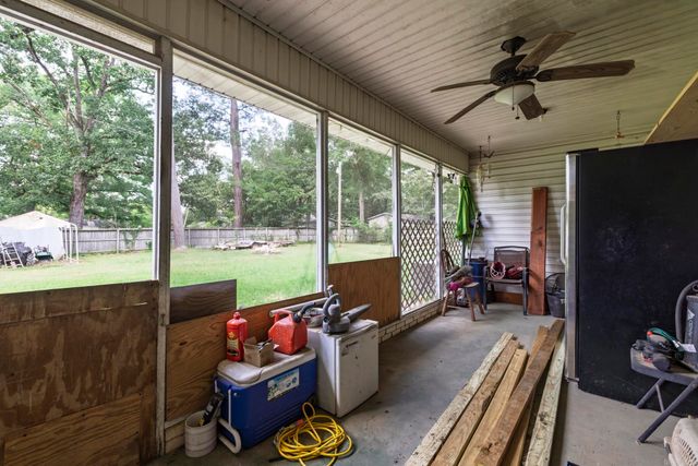 110 S 10Th Street, Gurdon, AR 71743