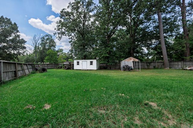 110 S 10Th Street, Gurdon, AR 71743