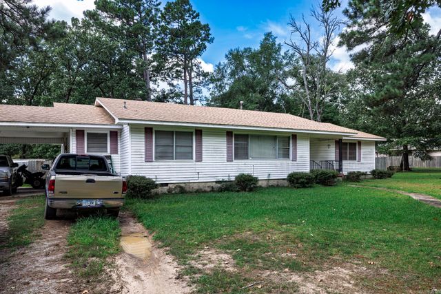 110 S 10Th Street, Gurdon, AR 71743