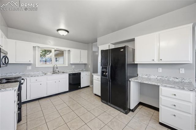 1014 Fosdick Drive, Colorado Springs, CO 80909