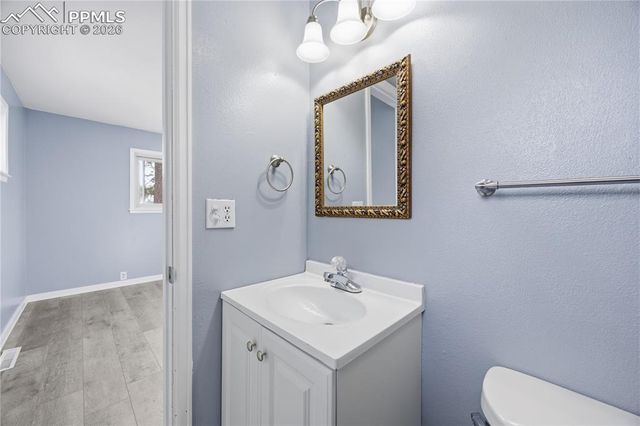 1014 Fosdick Drive, Colorado Springs, CO 80909