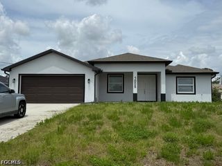 1005 Adeline AVE, Lehigh Acres, FL 33971