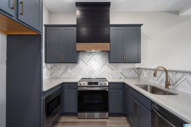 1105 WINDSOR SQUARE, Birmingham, AL 35244