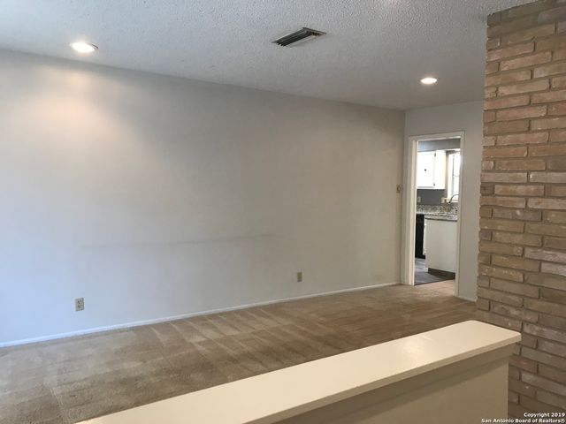 6006 Forest Crest, San Antonio, TX 78240