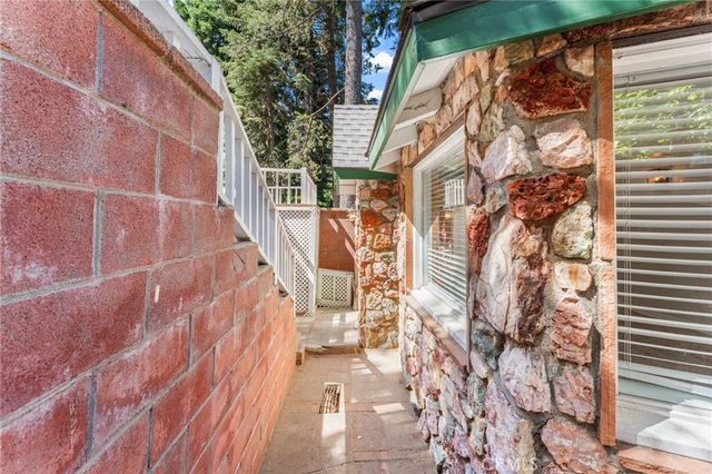 724 Buckingham, Lake Arrowhead, CA 92352