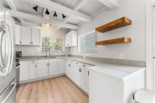 724 Buckingham, Lake Arrowhead, CA 92352
