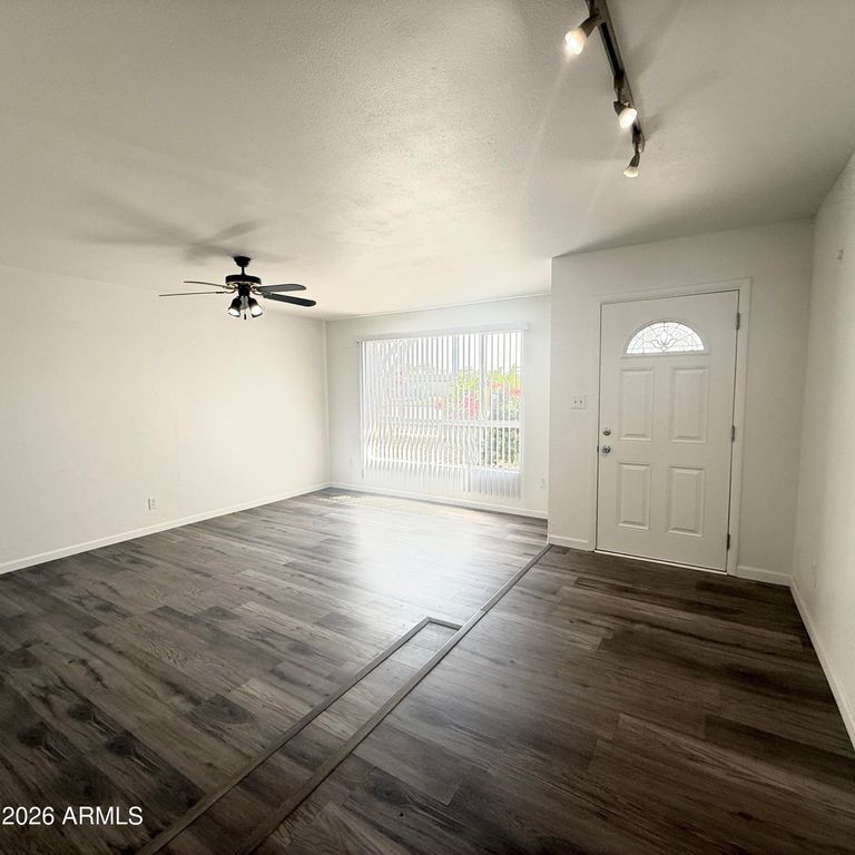 3216 W PEORIA Avenue, Phoenix, AZ 85029 — photo 3