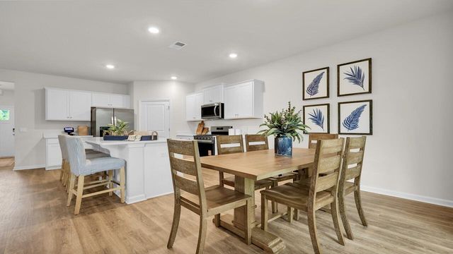 137 Grouper Lane, Summerville, SC 29483