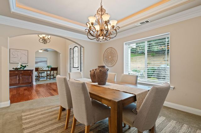 7125 Loomis Hills Rd, Loomis, CA 95650