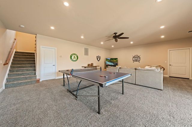 7125 Loomis Hills Rd, Loomis, CA 95650