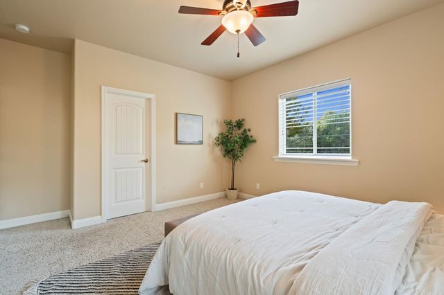 7125 Loomis Hills Rd, Loomis, CA 95650