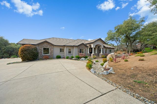 7125 Loomis Hills Rd, Loomis, CA 95650