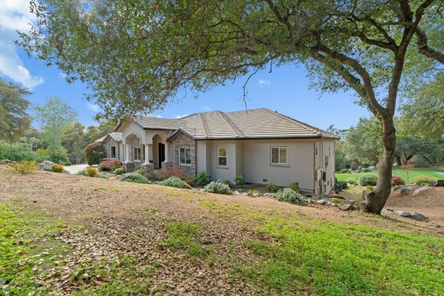 7125 Loomis Hills Rd, Loomis, CA 95650
