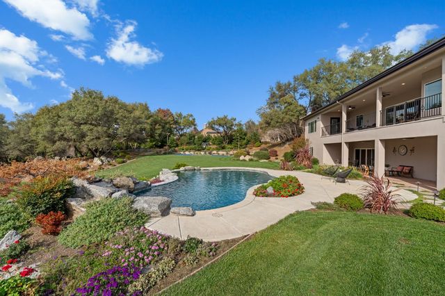 7125 Loomis Hills Rd, Loomis, CA 95650