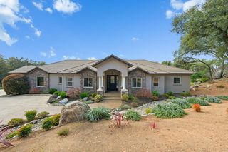 7125 Loomis Hills Rd, Loomis, CA 95650