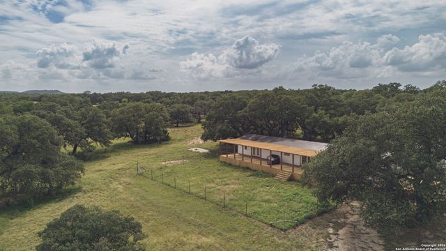 241 Seewald, Boerne, TX 78006