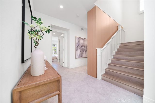 145 Bozeman, Irvine, CA 92602