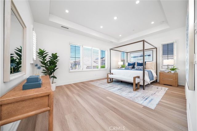 145 Bozeman, Irvine, CA 92602