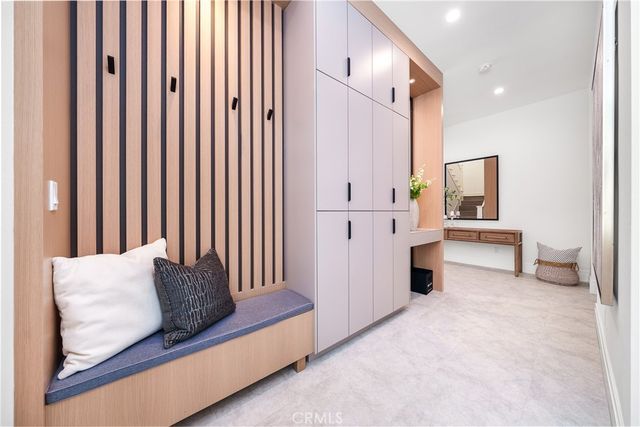 145 Bozeman, Irvine, CA 92602