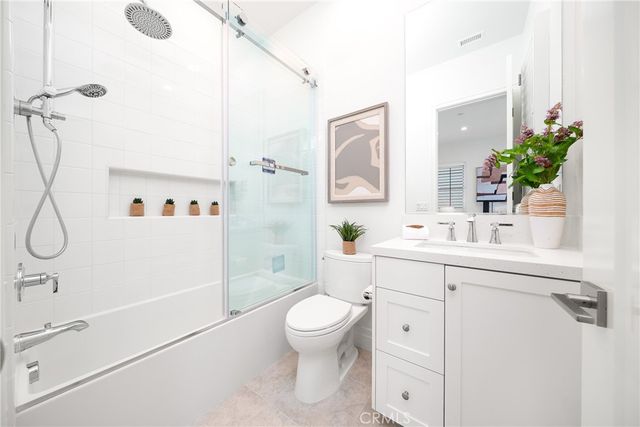 145 Bozeman, Irvine, CA 92602