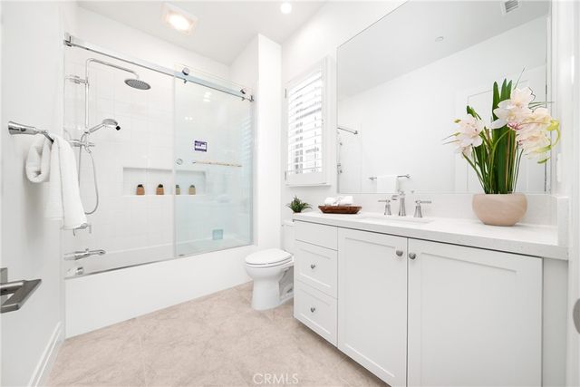 145 Bozeman, Irvine, CA 92602
