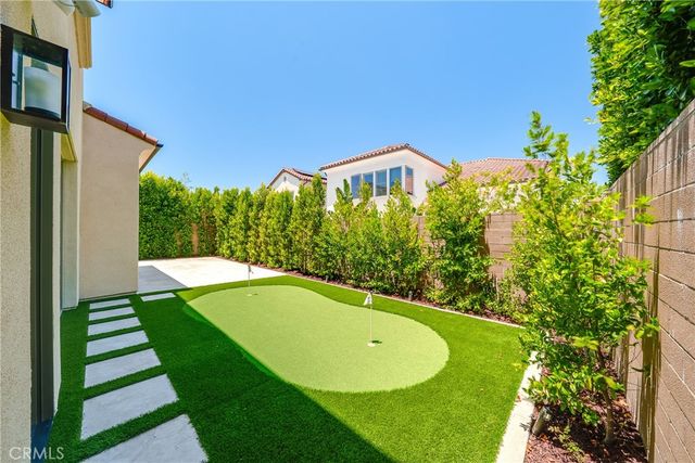 145 Bozeman, Irvine, CA 92602
