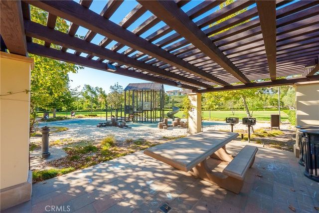 145 Bozeman, Irvine, CA 92602