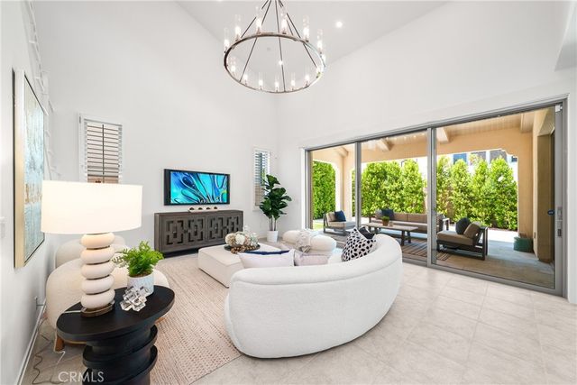 145 Bozeman, Irvine, CA 92602