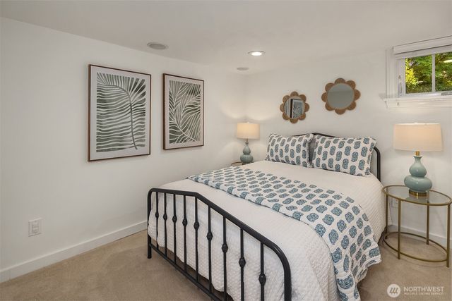 4319 NE 44th Street, Seattle, WA 98105