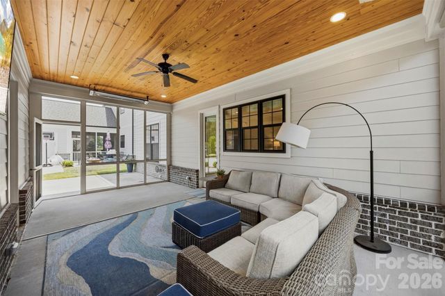 414 S Main Street, Belmont, NC 28012